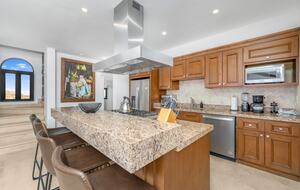 Elegant Oceanview Cabo Beach Villa with Rooftop Terrace & Club Access - Cabo San Lucas, Baja California Sur, Mexico