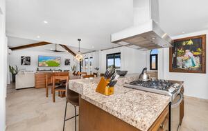 Elegant Oceanview Cabo Beach Villa with Rooftop Terrace & Club Access - Cabo San Lucas, Baja California Sur, Mexico