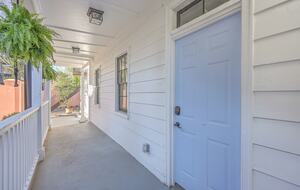 Historic 1880s Downtown Charleston Cottage! - Charleston, South Carolina