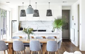 Stylish Sanctuary with Pool, Cinema & Designer Interiors - Mount Martha, Australia