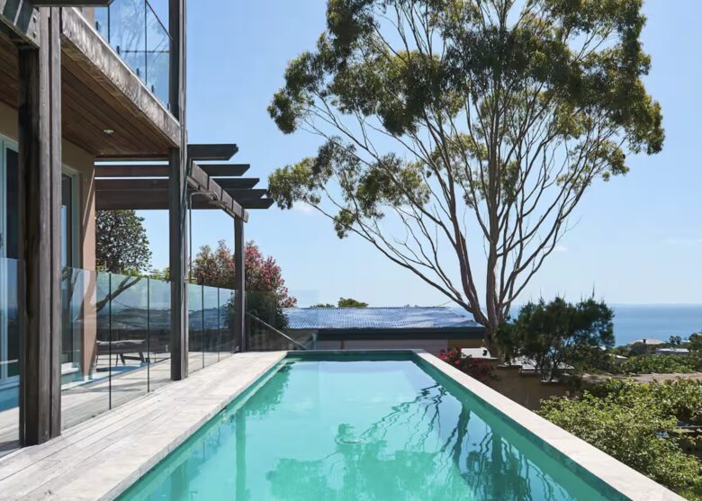 Stylish Sanctuary with Pool, Cinema & Designer Interiors - Mount Martha, Australia
