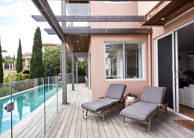 Stylish Sanctuary with Pool, Cinema & Designer Interiors - Mount Martha, Australia