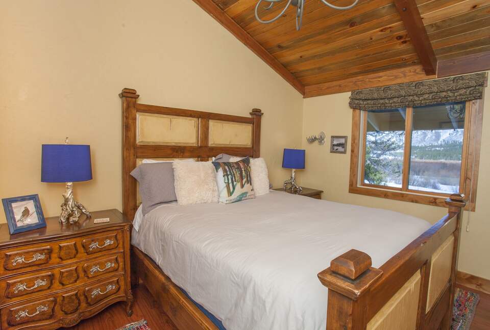 Alpine Escape with Wetland and Forest Views - Blue River, Colorado