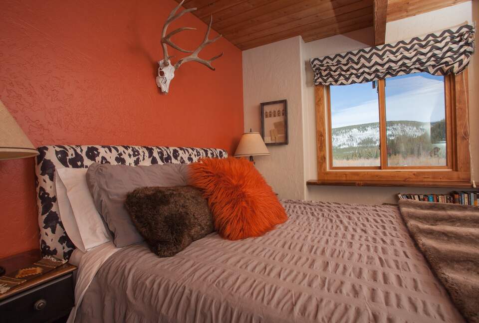 Alpine Escape with Wetland and Forest Views - Blue River, Colorado