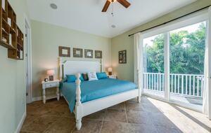 Sea La Vie - Fort Myers Beach, Florida