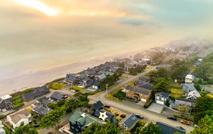 Coastal Cottage Retreat in the Heart of Cannon Beach - Cannon Beach, Oregon