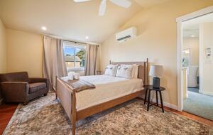 Coastal Cottage Retreat in the Heart of Cannon Beach - Cannon Beach, Oregon