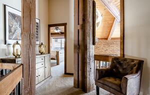 Well-Appointed Townhome Overlooking Dillon Reservoir - Silverthorne, Colorado