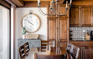 Well-Appointed Townhome Overlooking Dillon Reservoir - Silverthorne, Colorado