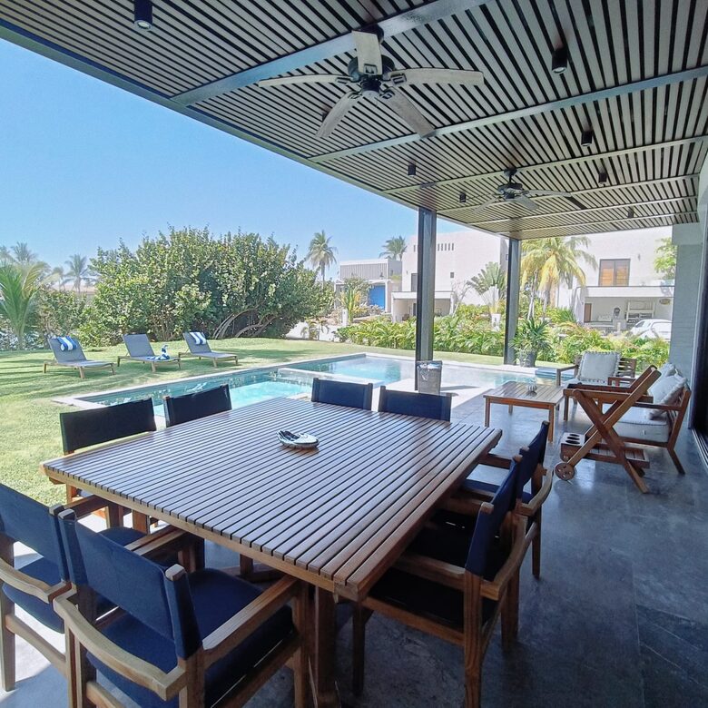 AVYRA - Acapulco de Juarez, Mexico