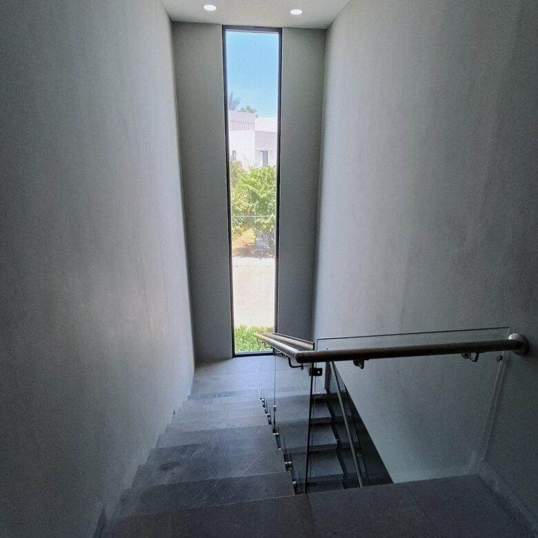 AVYRA - Acapulco de Juarez, Mexico