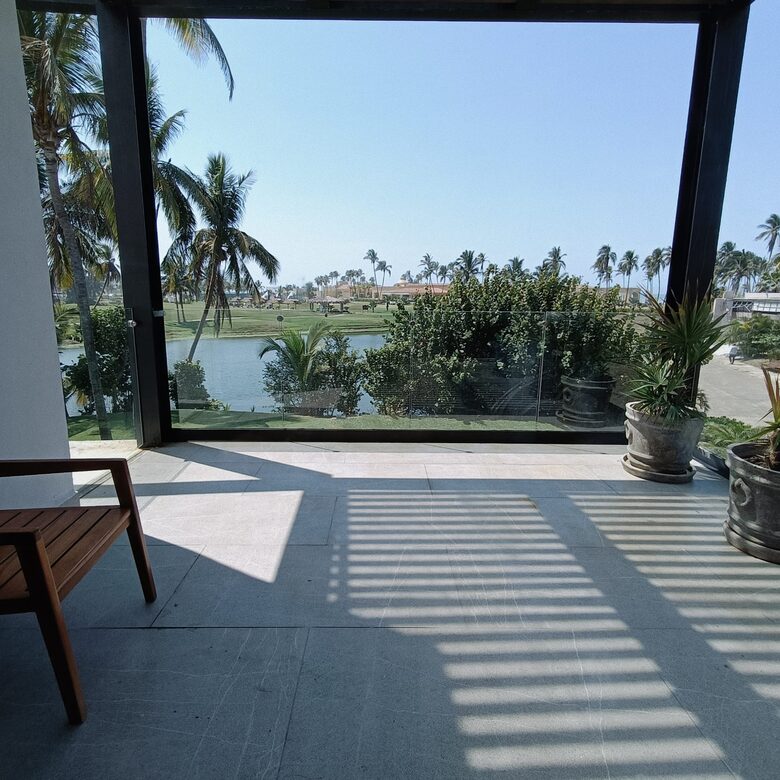 AVYRA - Acapulco de Juarez, Mexico