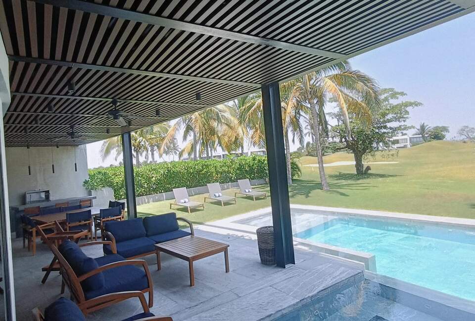 ALYA - Acapulco de Juarez, Mexico