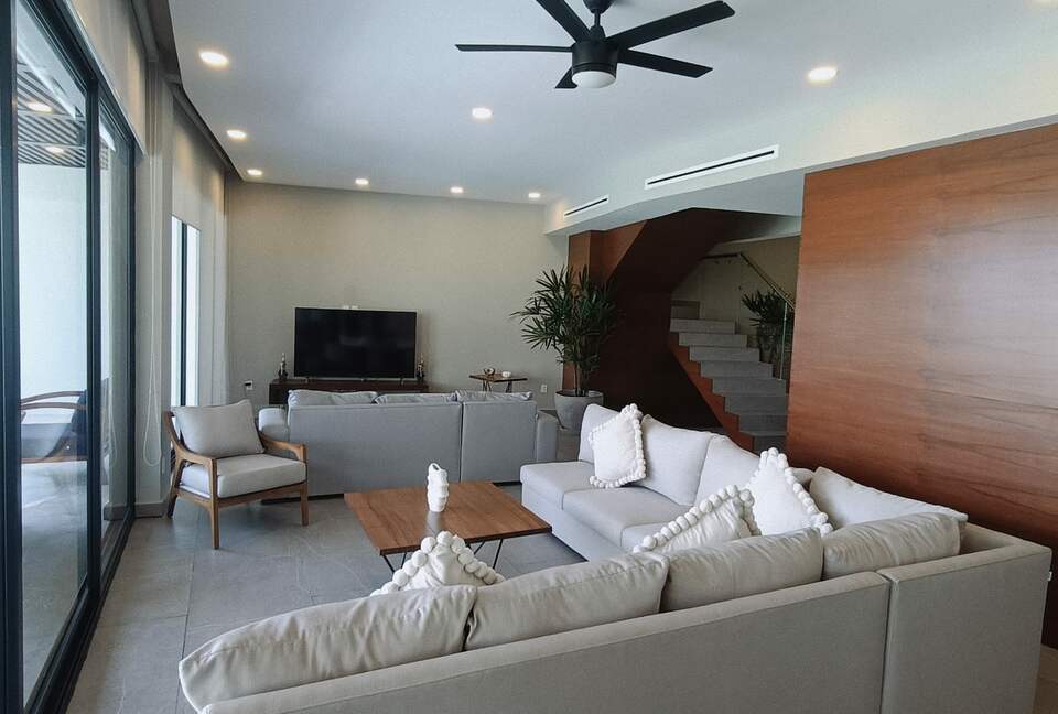 ALYA - Acapulco de Juarez, Mexico