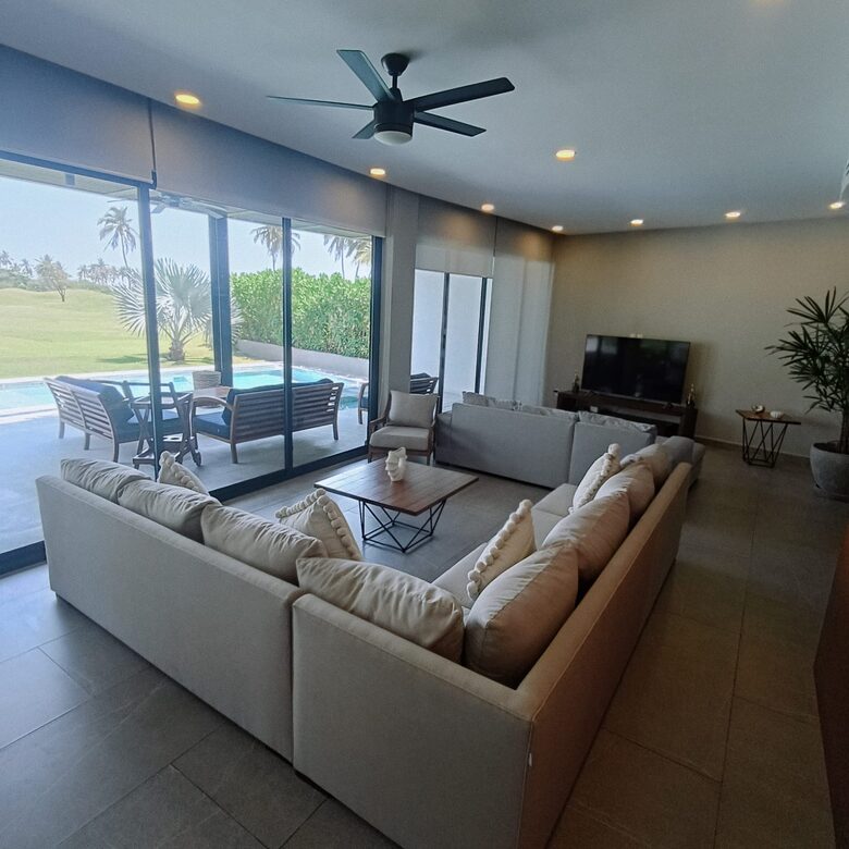 ALYA - Acapulco de Juarez, Mexico