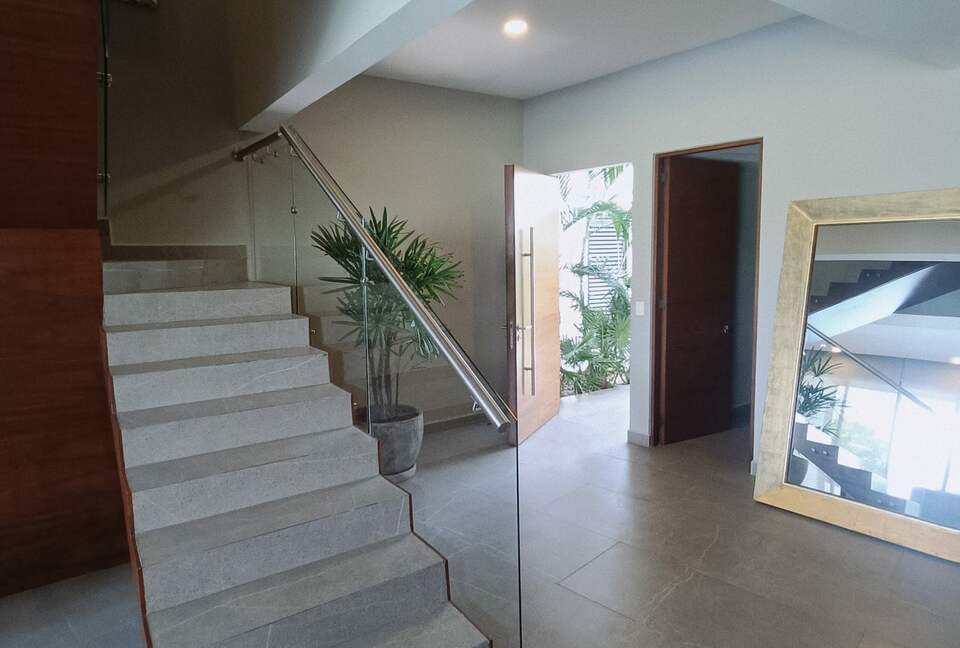 ALYA - Acapulco de Juarez, Mexico