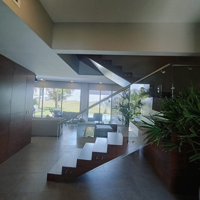 ALYA - Acapulco de Juarez, Mexico