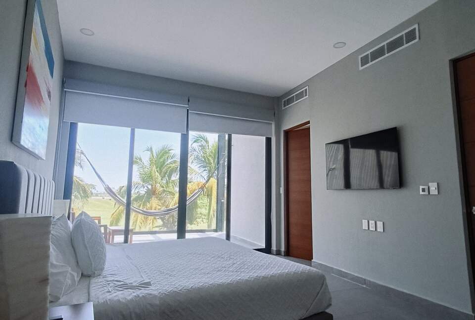 ALYA - Acapulco de Juarez, Mexico