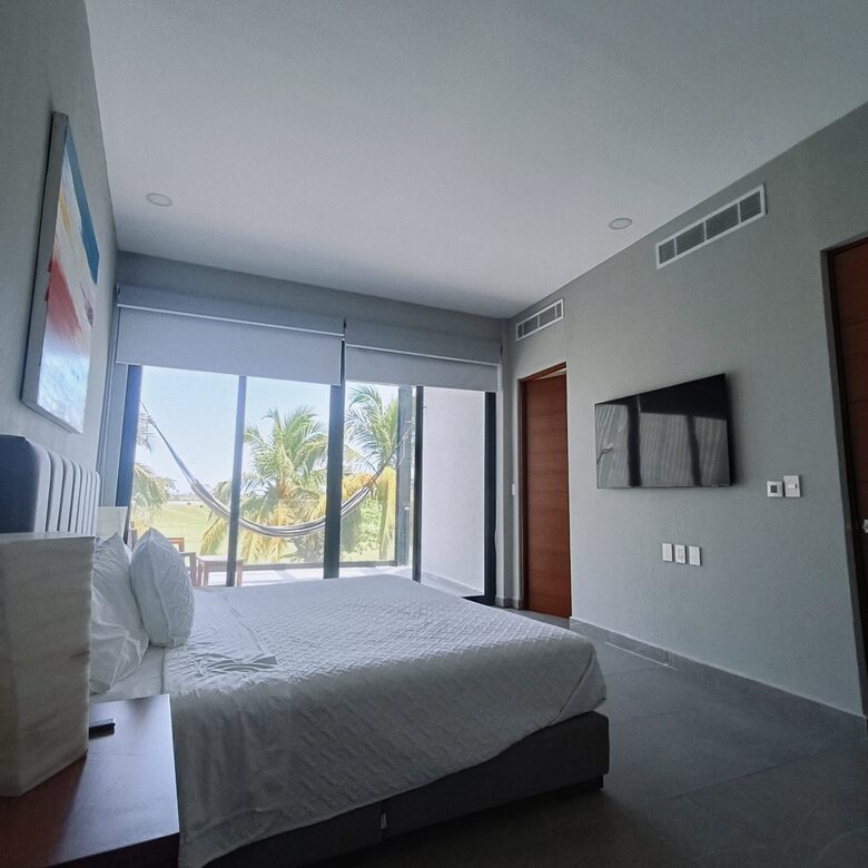 ALYA - Acapulco de Juarez, Mexico