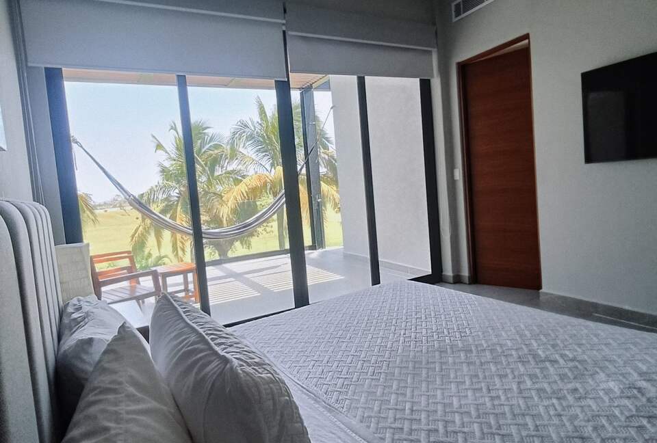 ALYA - Acapulco de Juarez, Mexico