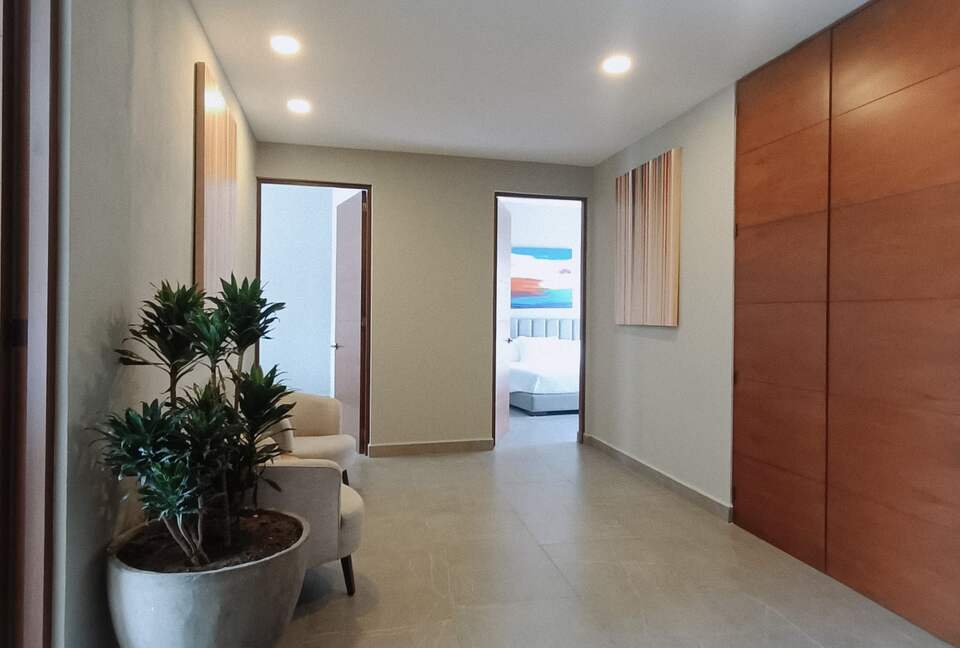 ALYA - Acapulco de Juarez, Mexico