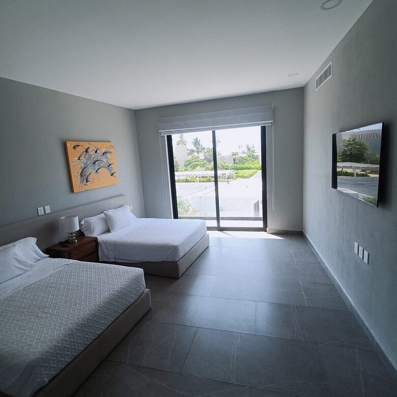 ALYA - Acapulco de Juarez, Mexico