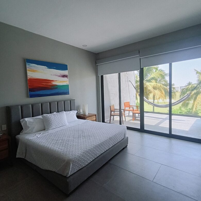 ALYA - Acapulco de Juarez, Mexico