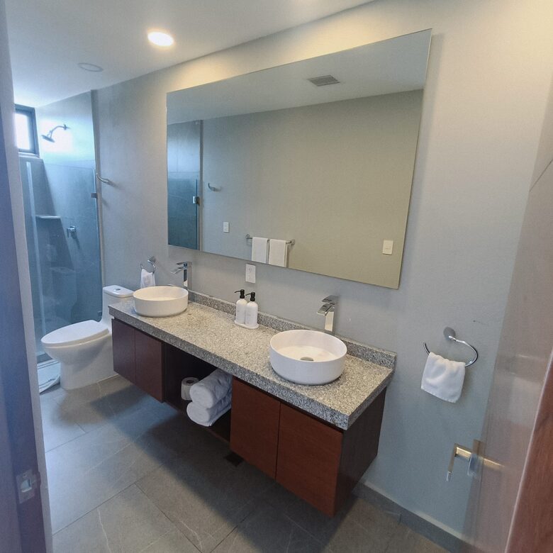 ALYA - Acapulco de Juarez, Mexico