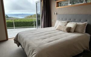 Elevated Living Above the Shores of Lake Taupō - Taupō, New Zealand