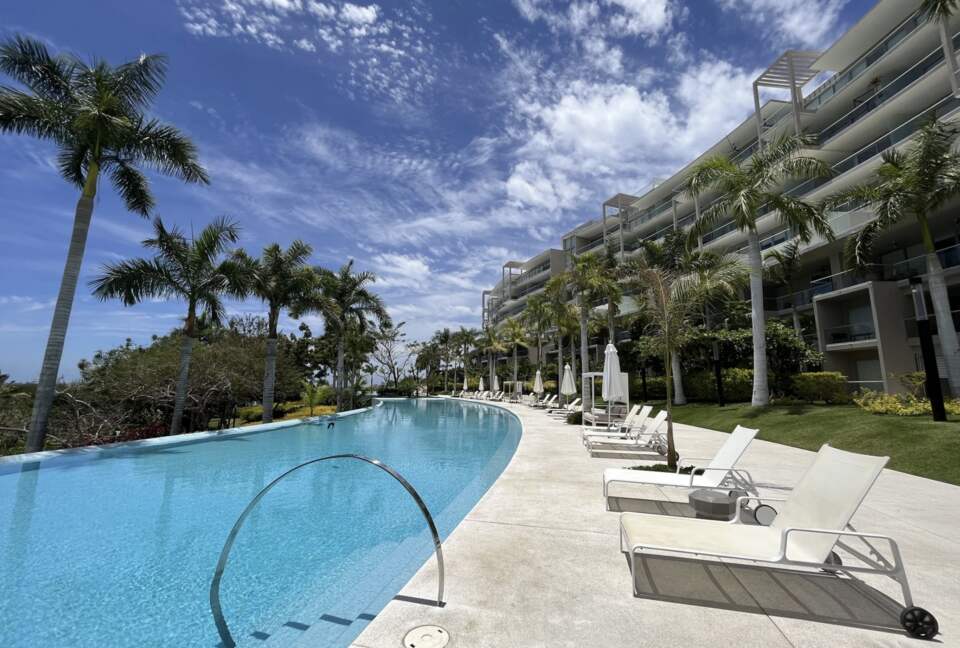 Bolongo 215-Modern Coastal Retreat in a Private Beachfront Community - Puerto Vallarta, Mexico