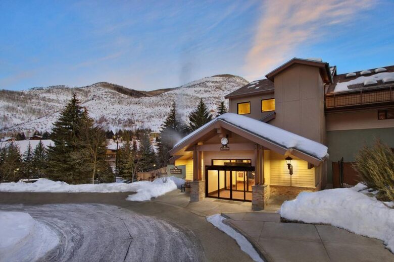 Birch at Streamside | Warm 1BR Retreat Steps from Adventure - Vail, Colorado