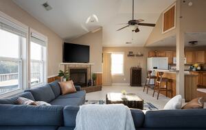 Charming Beach Retreat Near the Heart of the Outer Banks - Kill Devil Hills, North Carolina