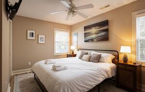 Charming Beach Retreat Near the Heart of the Outer Banks - Kill Devil Hills, North Carolina