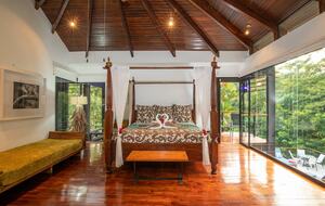 The Glass House at Manuel Antonio - Quepos, Costa Rica