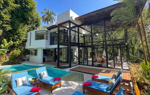 The Glass House at Manuel Antonio - Quepos, Costa Rica
