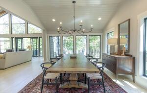 Elegance Meets Nature on the Shores of Lake Hartwell - Lavonia, Georgia