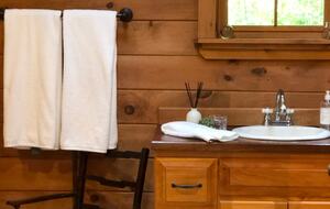 Blue Ridge Retreat in Historic Valle Crucis - Banner Elk, North Carolina