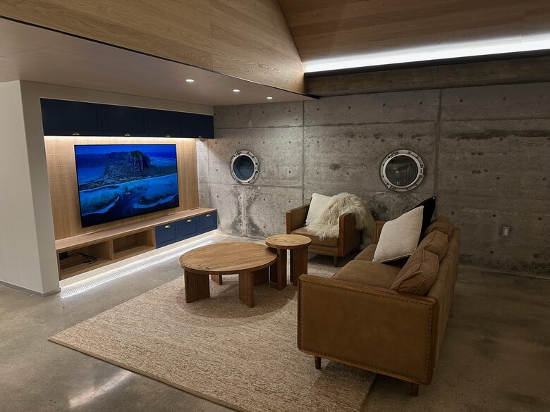 A Designer Ski-In/Ski-Out Escape in Hakuba - Hakuba, Japan