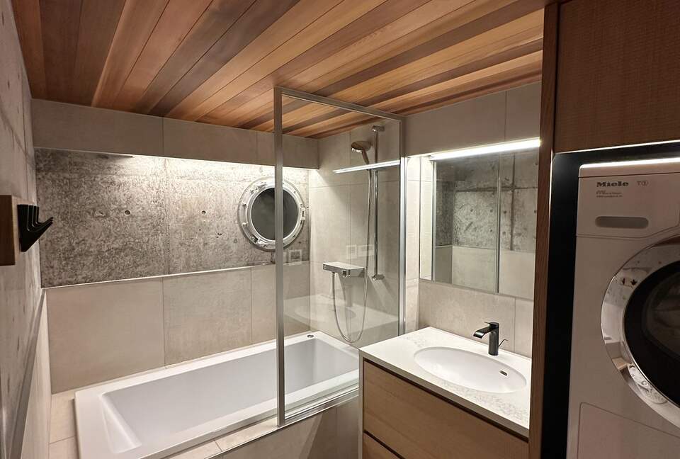 A Designer Ski-In/Ski-Out Escape in Hakuba - Hakuba, Japan