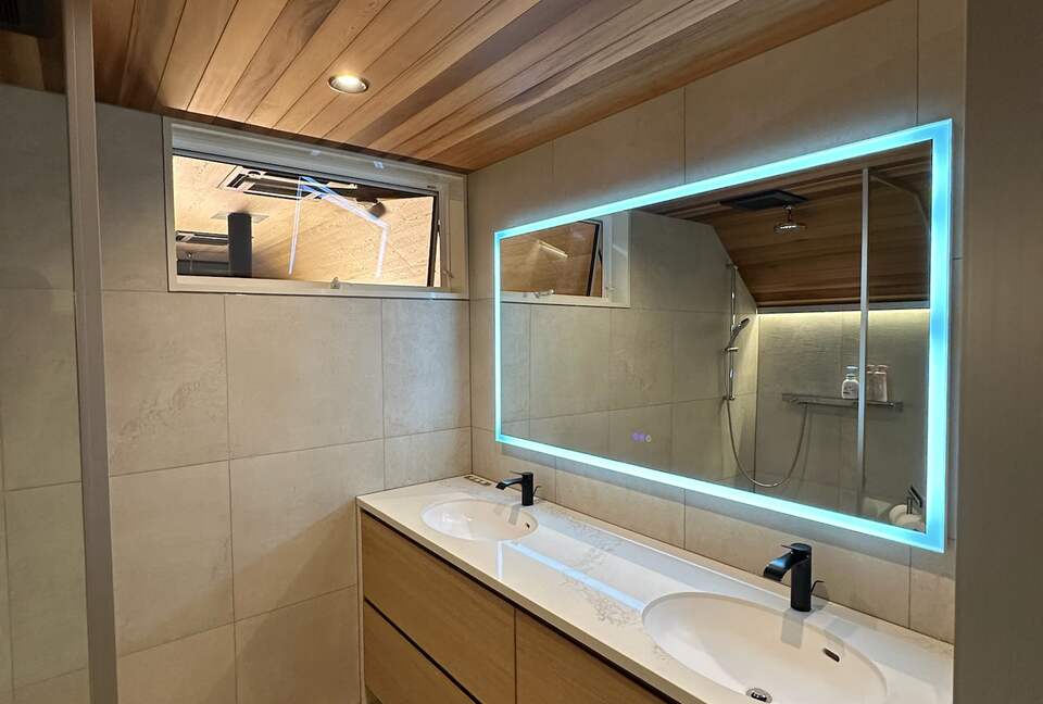 A Designer Ski-In/Ski-Out Escape in Hakuba - Hakuba, Japan