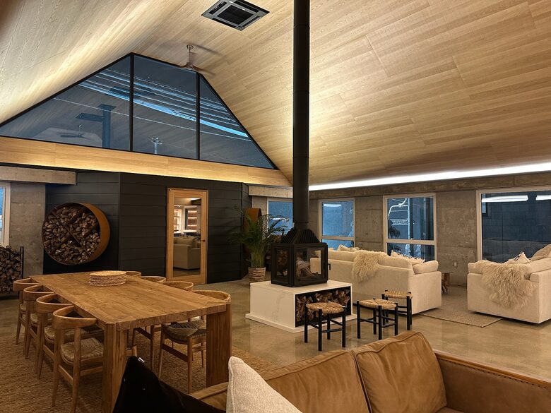 A Designer Ski-In/Ski-Out Escape in Hakuba - Hakuba, Japan