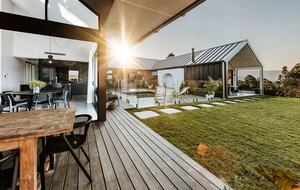 Valley Elegance on 60 Acres - Kangaroo Valley, Australia