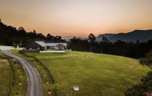 Valley Elegance on 60 Acres - Kangaroo Valley, Australia