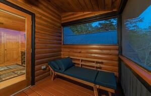 Scenic Ridge-Top Retreat with Designer Interiors & Endless Entertainment - Blue Ridge, Georgia