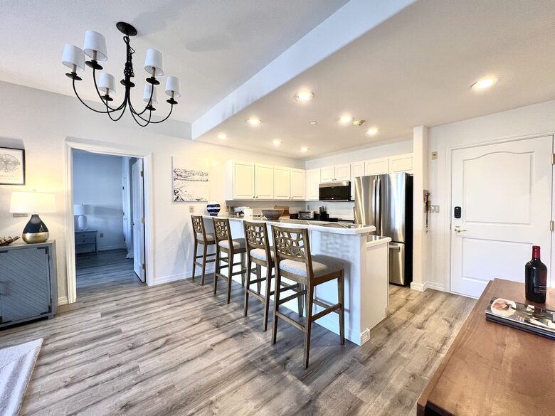 Ski-In/Ski-Out Mountain Comfort in Arrowhead Village - Edwards, Colorado