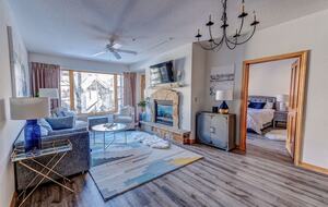 Ski-In/Ski-Out Mountain Comfort in Arrowhead Village - Edwards, Colorado
