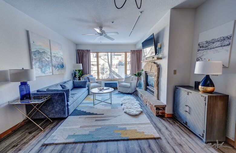 Ski-In/Ski-Out Mountain Comfort in Arrowhead Village - Edwards, Colorado