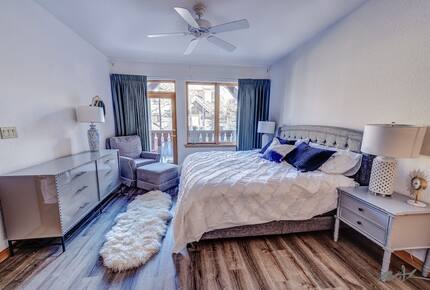 Ski-In/Ski-Out Mountain Comfort in Arrowhead Village - Edwards, Colorado