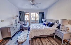 Ski-In/Ski-Out Mountain Comfort in Arrowhead Village - Edwards, Colorado