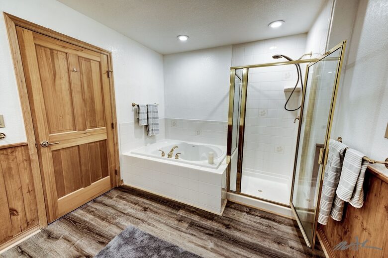 Ski-In/Ski-Out Mountain Comfort in Arrowhead Village - Edwards, Colorado